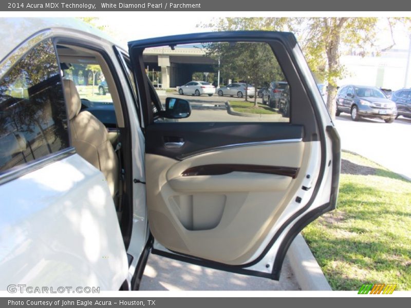 White Diamond Pearl / Parchment 2014 Acura MDX Technology