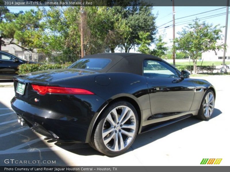 Ultimate Black Metallic / Red 2014 Jaguar F-TYPE S