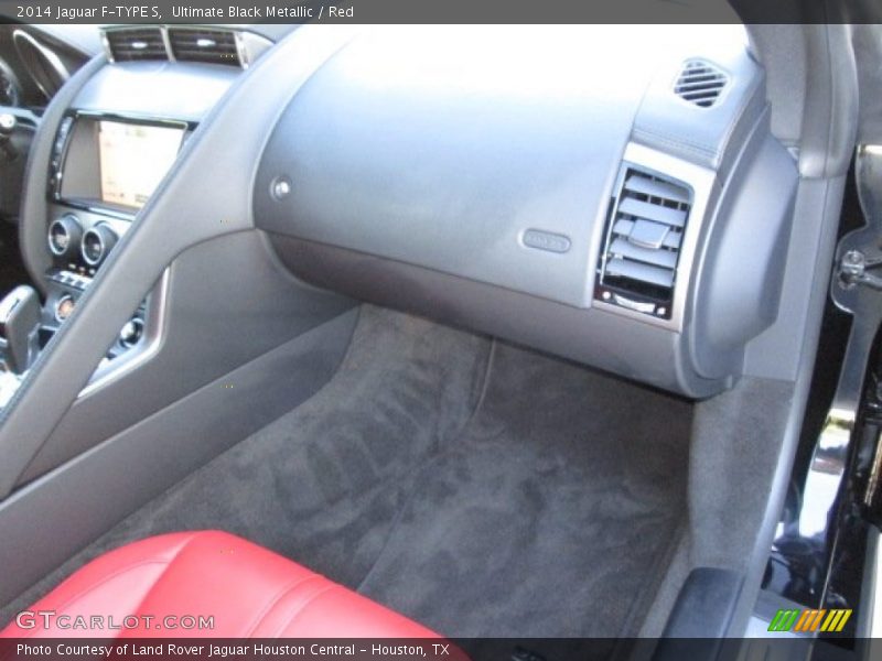 Ultimate Black Metallic / Red 2014 Jaguar F-TYPE S
