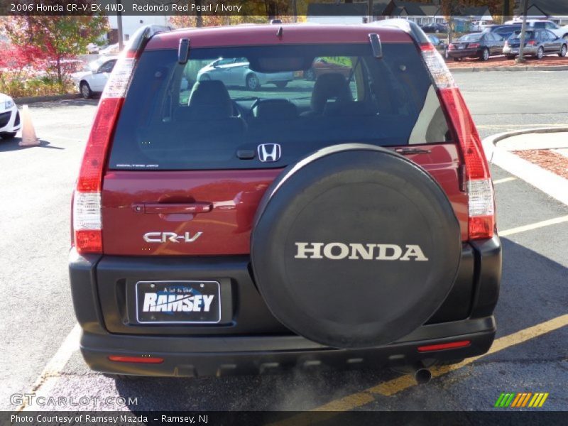 Redondo Red Pearl / Ivory 2006 Honda CR-V EX 4WD