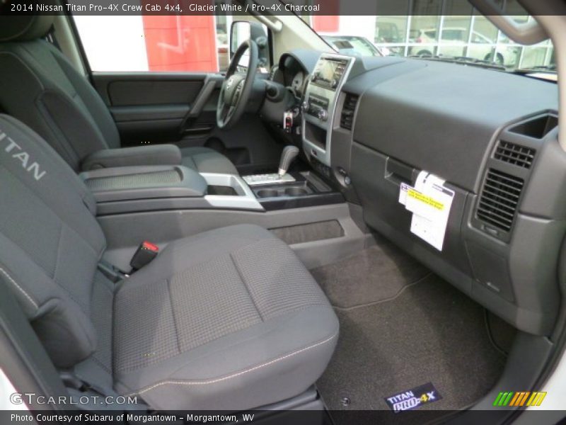 Glacier White / Pro-4X Charcoal 2014 Nissan Titan Pro-4X Crew Cab 4x4