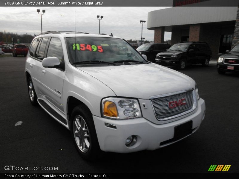 Summit White / Light Gray 2009 GMC Envoy Denali 4x4