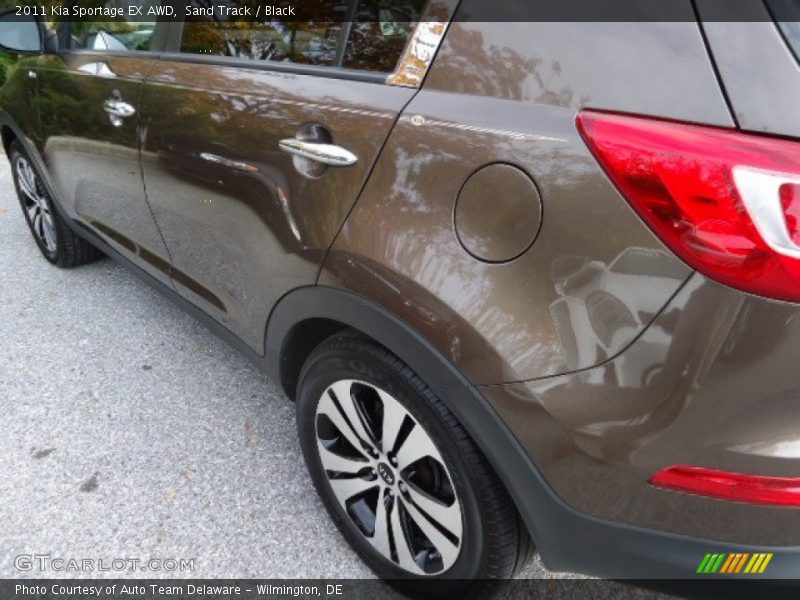 Sand Track / Black 2011 Kia Sportage EX AWD