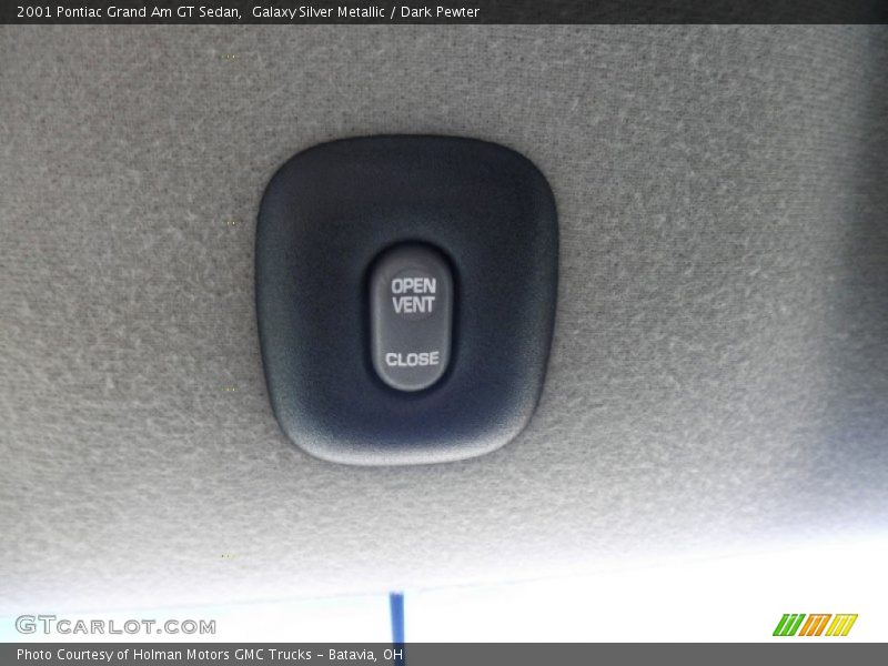 Galaxy Silver Metallic / Dark Pewter 2001 Pontiac Grand Am GT Sedan