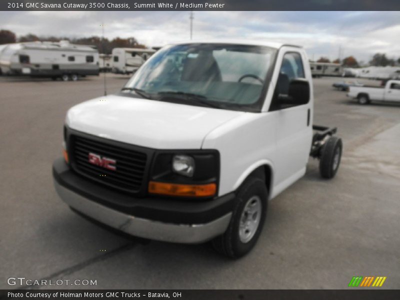 Summit White / Medium Pewter 2014 GMC Savana Cutaway 3500 Chassis