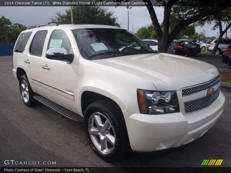Front 3/4 View of 2014 Tahoe LTZ