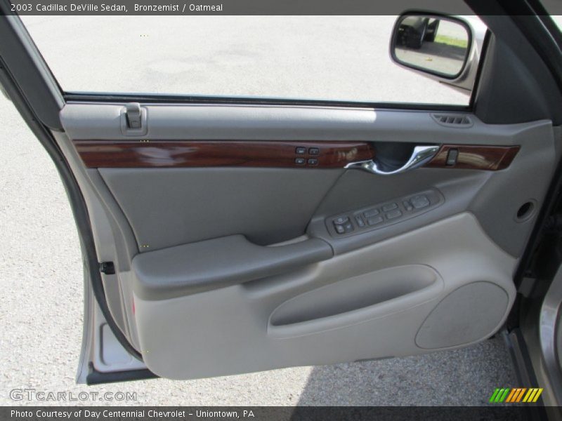 Bronzemist / Oatmeal 2003 Cadillac DeVille Sedan