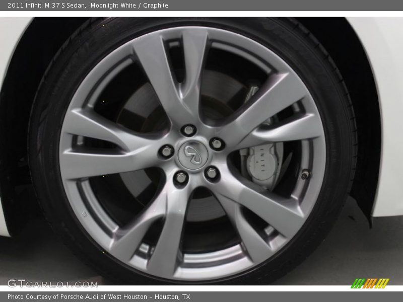 Moonlight White / Graphite 2011 Infiniti M 37 S Sedan