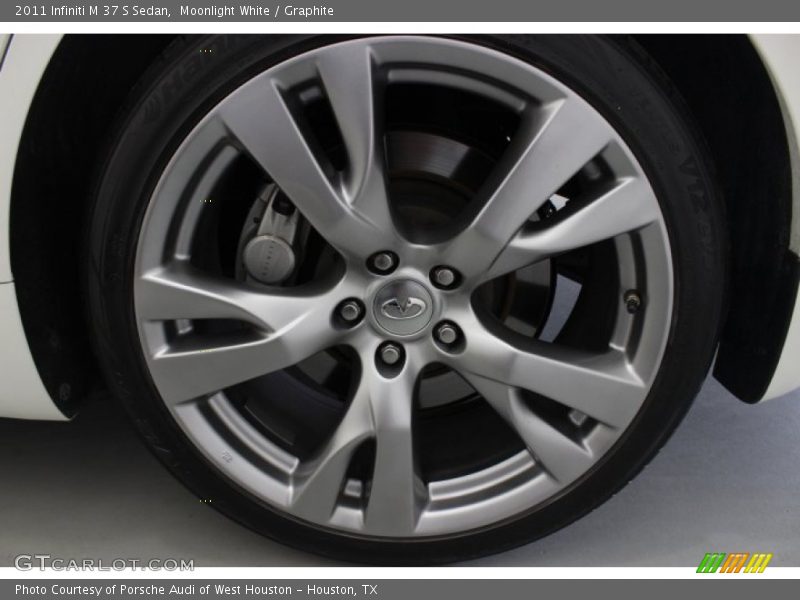Moonlight White / Graphite 2011 Infiniti M 37 S Sedan