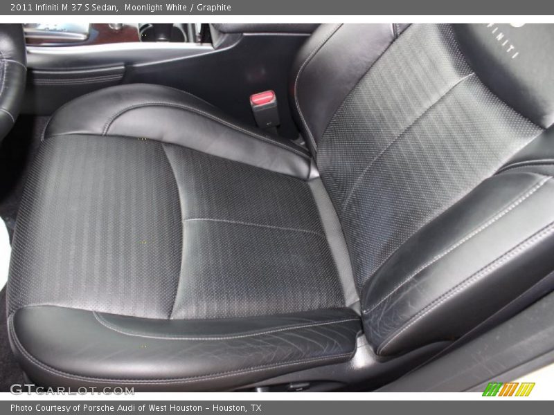 Moonlight White / Graphite 2011 Infiniti M 37 S Sedan