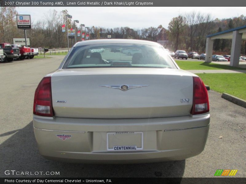 Linen Gold Metallic / Dark Khaki/Light Graystone 2007 Chrysler 300 Touring AWD