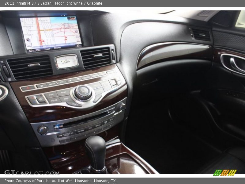 Moonlight White / Graphite 2011 Infiniti M 37 S Sedan