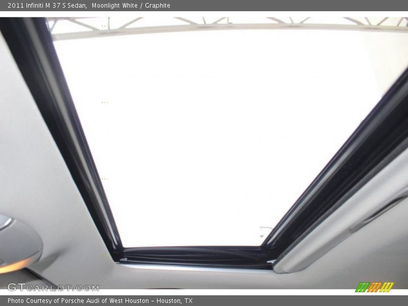 Moonlight White / Graphite 2011 Infiniti M 37 S Sedan