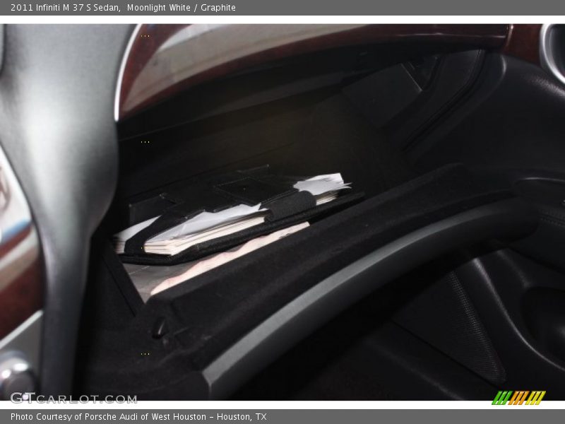 Moonlight White / Graphite 2011 Infiniti M 37 S Sedan