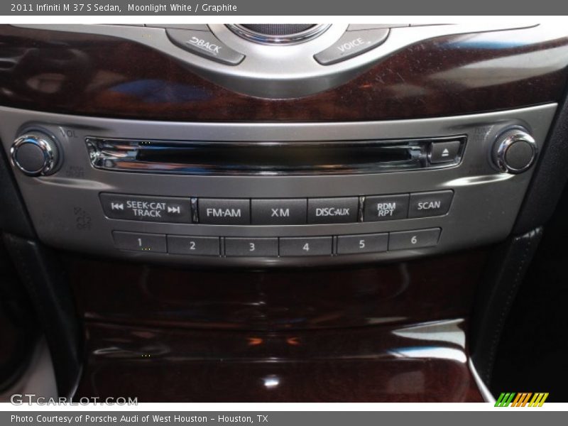 Moonlight White / Graphite 2011 Infiniti M 37 S Sedan