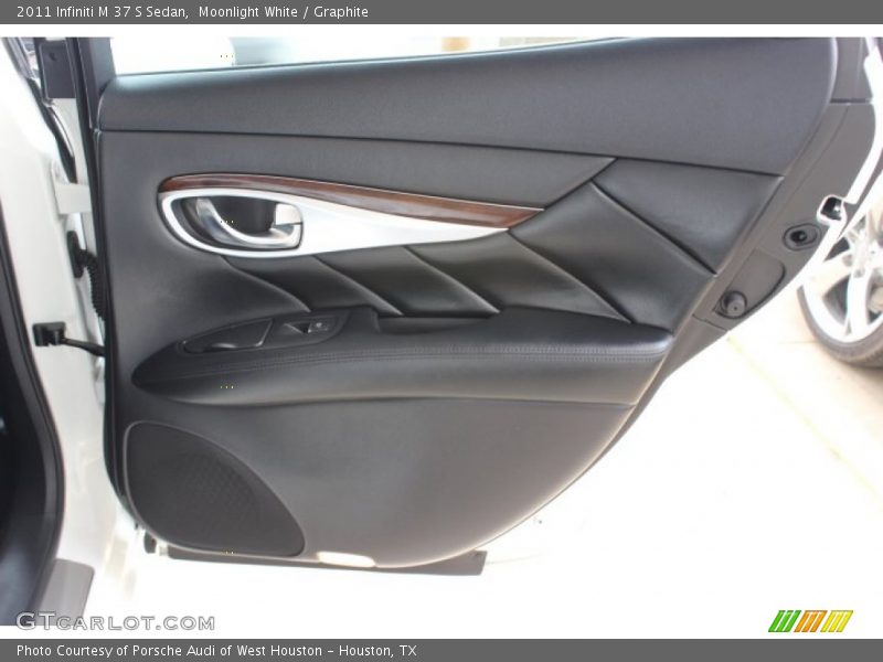 Moonlight White / Graphite 2011 Infiniti M 37 S Sedan