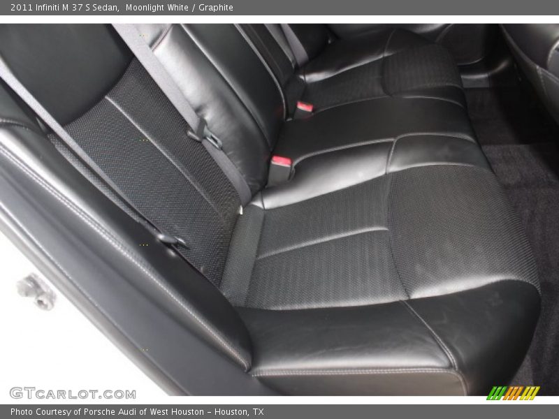 Moonlight White / Graphite 2011 Infiniti M 37 S Sedan