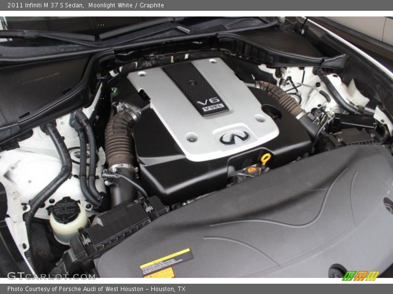 Moonlight White / Graphite 2011 Infiniti M 37 S Sedan