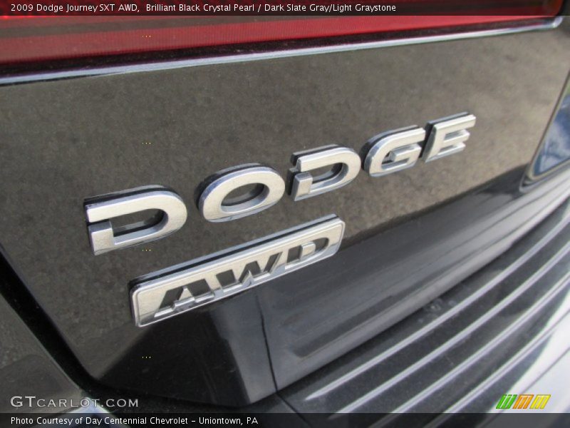 Brilliant Black Crystal Pearl / Dark Slate Gray/Light Graystone 2009 Dodge Journey SXT AWD