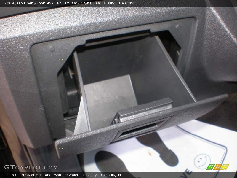 Brilliant Black Crystal Pearl / Dark Slate Gray 2009 Jeep Liberty Sport 4x4