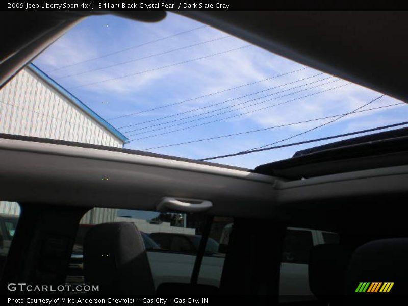 Brilliant Black Crystal Pearl / Dark Slate Gray 2009 Jeep Liberty Sport 4x4