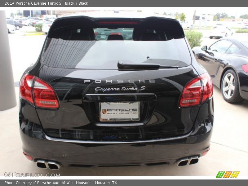 Black / Black 2014 Porsche Cayenne Turbo S