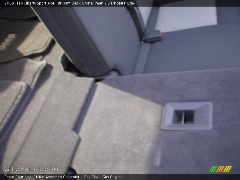 Brilliant Black Crystal Pearl / Dark Slate Gray 2009 Jeep Liberty Sport 4x4