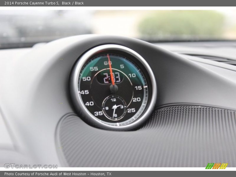  2014 Cayenne Turbo S Turbo S Gauges