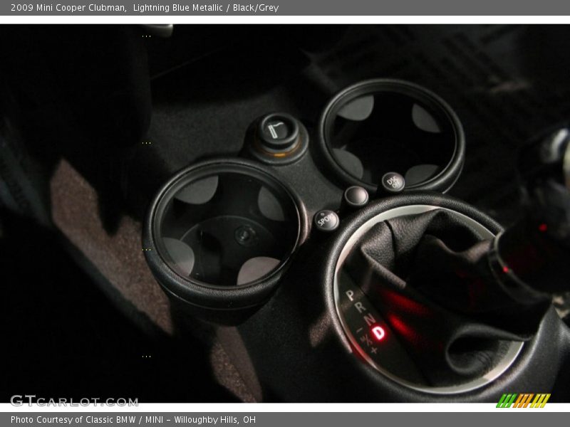 Lightning Blue Metallic / Black/Grey 2009 Mini Cooper Clubman