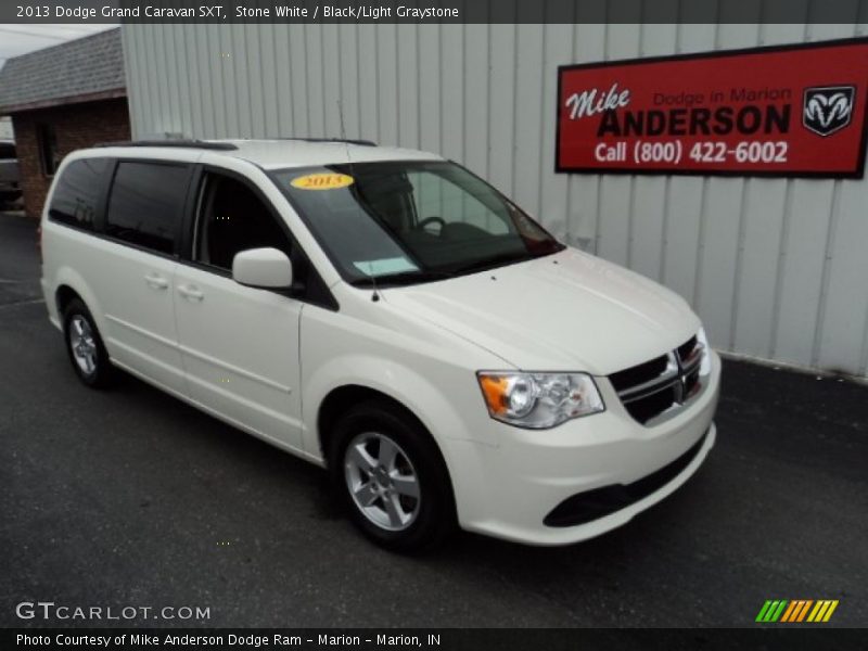 Stone White / Black/Light Graystone 2013 Dodge Grand Caravan SXT