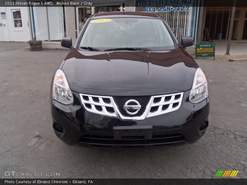 Wicked Black / Gray 2011 Nissan Rogue S AWD