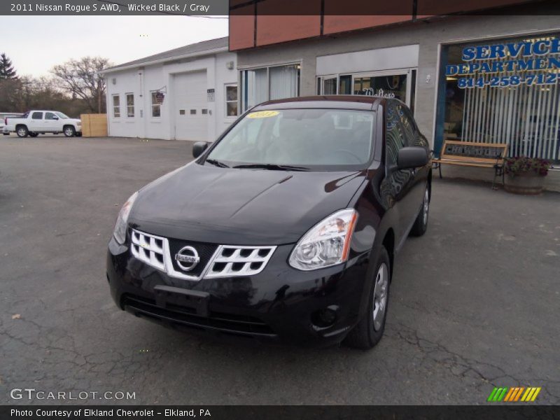 Wicked Black / Gray 2011 Nissan Rogue S AWD