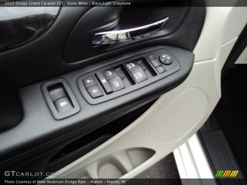 Stone White / Black/Light Graystone 2013 Dodge Grand Caravan SXT