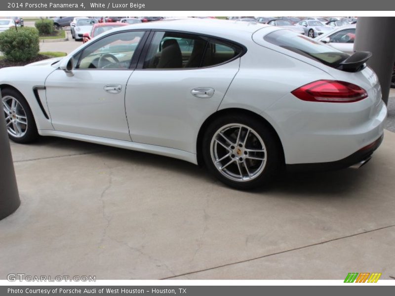 White / Luxor Beige 2014 Porsche Panamera 4