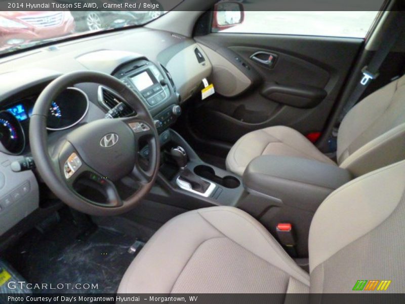 Beige Interior - 2014 Tucson SE AWD 