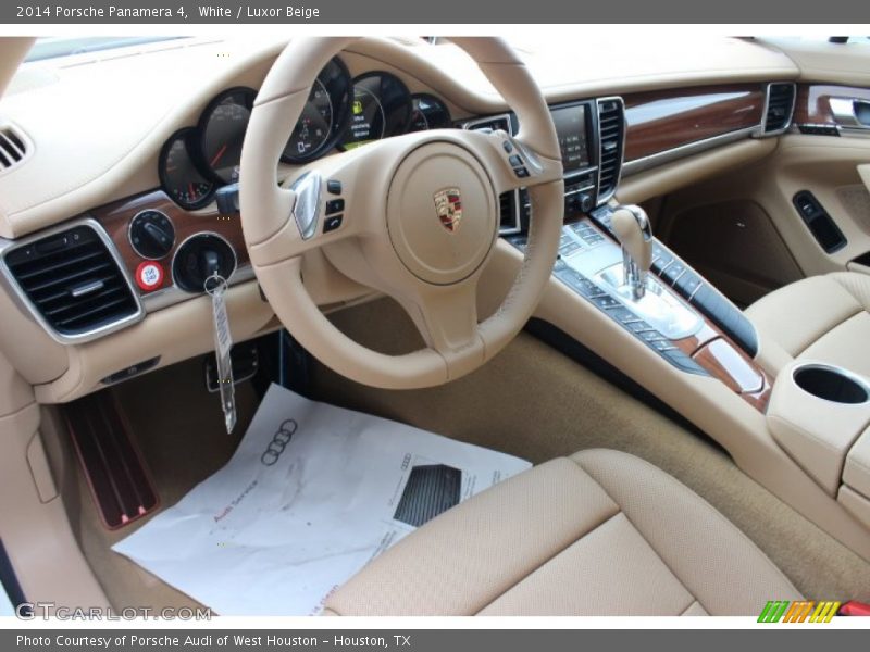 White / Luxor Beige 2014 Porsche Panamera 4