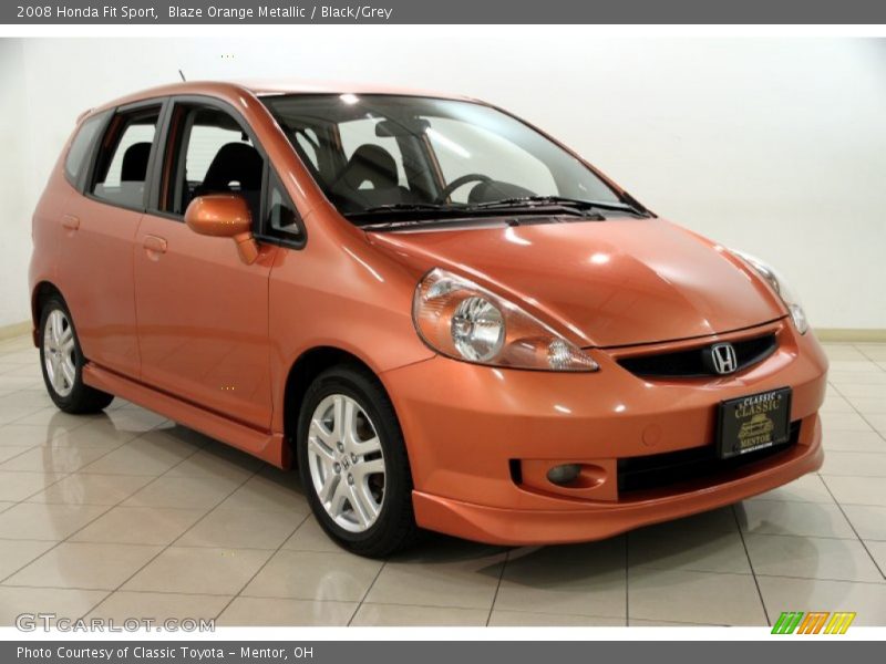 Blaze Orange Metallic / Black/Grey 2008 Honda Fit Sport