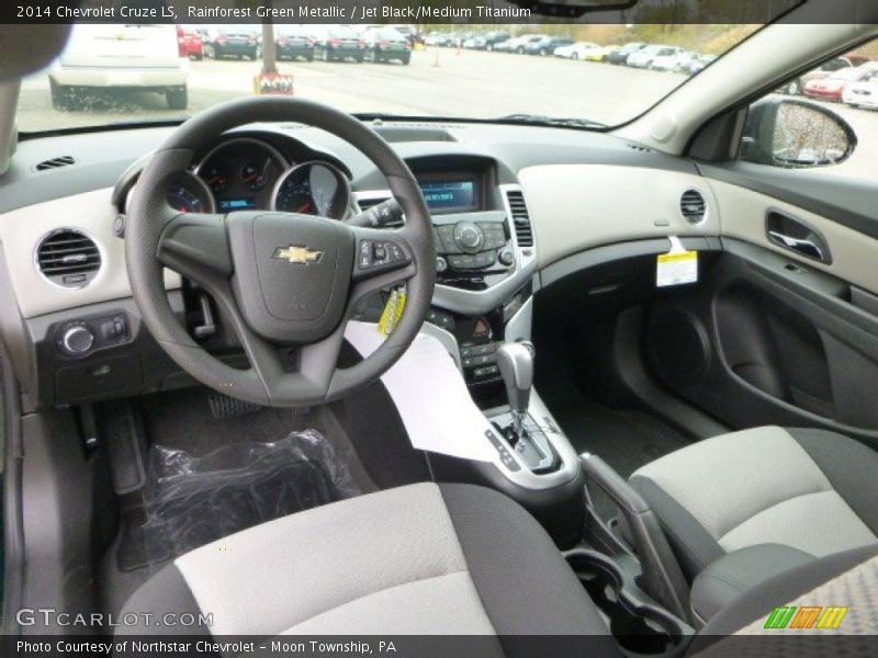 Rainforest Green Metallic / Jet Black/Medium Titanium 2014 Chevrolet Cruze LS