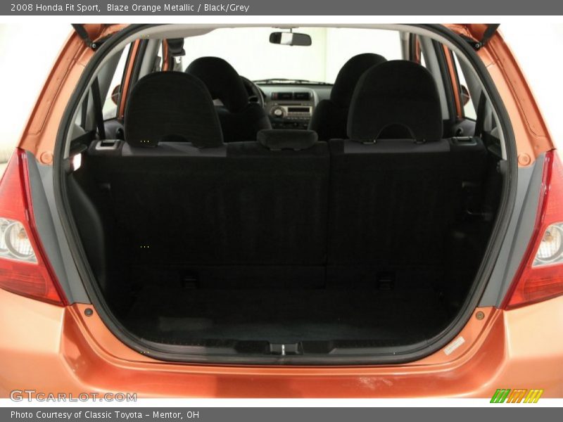 Blaze Orange Metallic / Black/Grey 2008 Honda Fit Sport