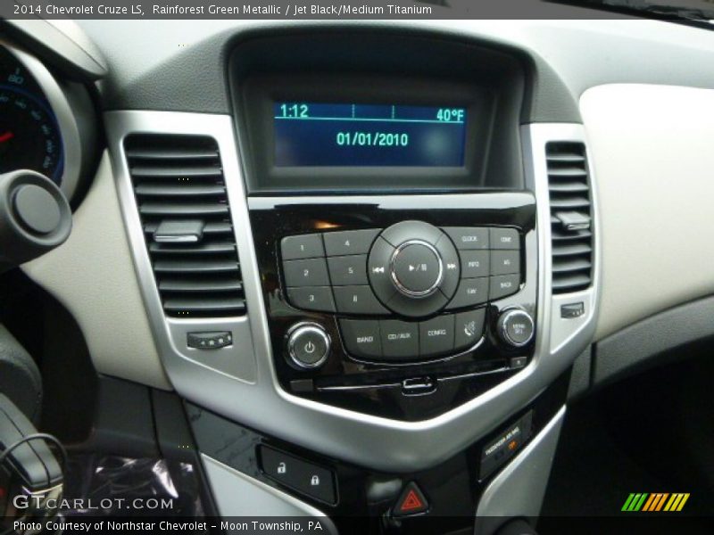 Rainforest Green Metallic / Jet Black/Medium Titanium 2014 Chevrolet Cruze LS