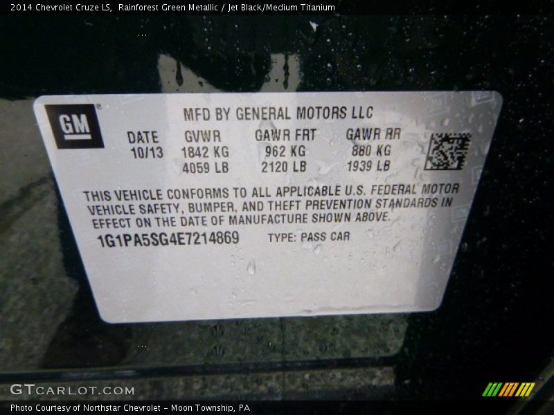 Rainforest Green Metallic / Jet Black/Medium Titanium 2014 Chevrolet Cruze LS