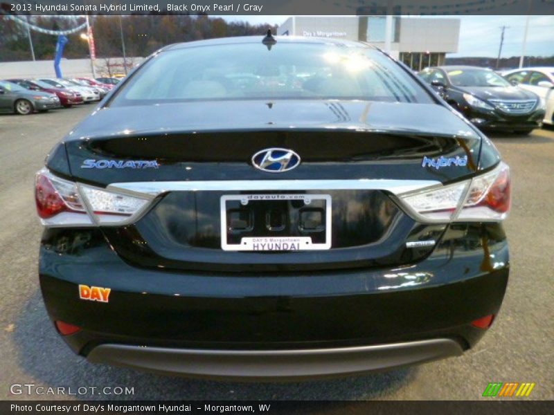 Black Onyx Pearl / Gray 2013 Hyundai Sonata Hybrid Limited