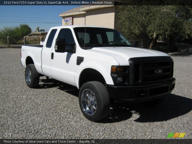 Oxford White / Medium Stone 2010 Ford F250 Super Duty XL SuperCab 4x4