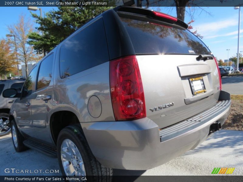 Steel Gray Metallic / Light Titanium 2007 GMC Yukon SLE