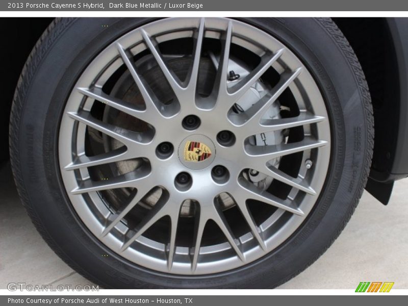  2013 Cayenne S Hybrid Wheel