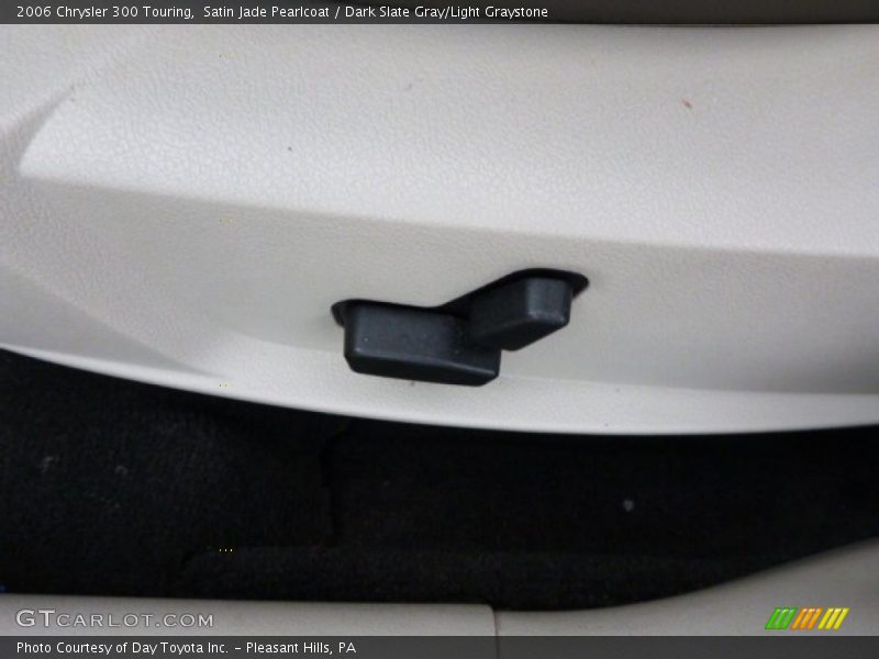 Satin Jade Pearlcoat / Dark Slate Gray/Light Graystone 2006 Chrysler 300 Touring