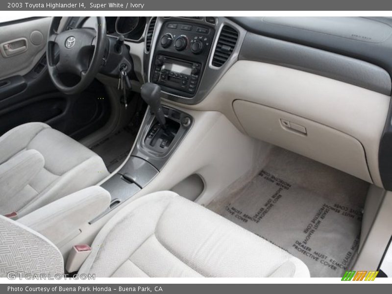 Super White / Ivory 2003 Toyota Highlander I4