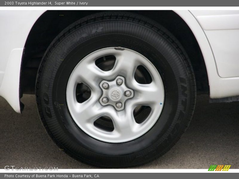 Super White / Ivory 2003 Toyota Highlander I4