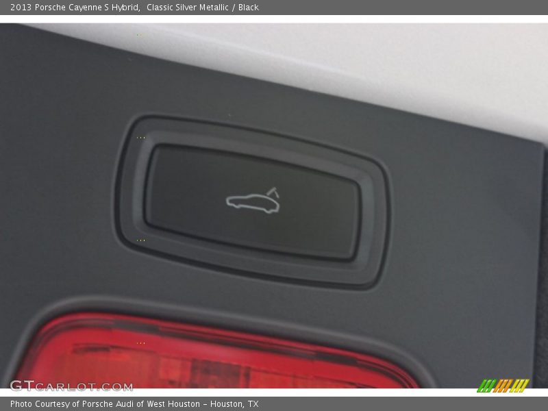 Classic Silver Metallic / Black 2013 Porsche Cayenne S Hybrid
