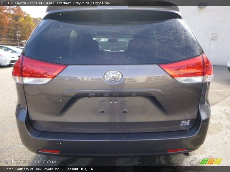 Predawn Gray Mica / Light Gray 2014 Toyota Sienna XLE AWD